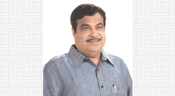 Gadkari urges US to invest in ports sector