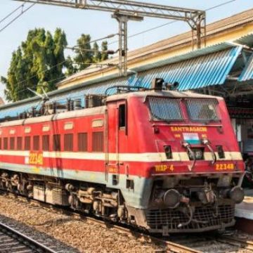 Govt introduces innovation strategy for tech evolution in Railways
