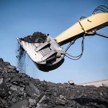 Maharashtra reviewing four bids in large coal import tender