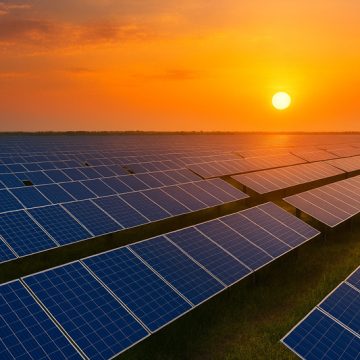India Achieves 100 GW Solar PV Milestone with ALMM-Driven Expansion
