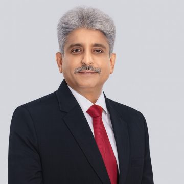 Hinduja Renewables Appoints Deepak Thakur as MD & CEO