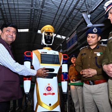 Indian Railways Deploys Humanoid Robot ASC ARJUN at Visakhapatnam for Smart Station Security Indian Railways Deploys Humanoid Robot ASC ARJUN at Visakhapatnam for Smart Station Security