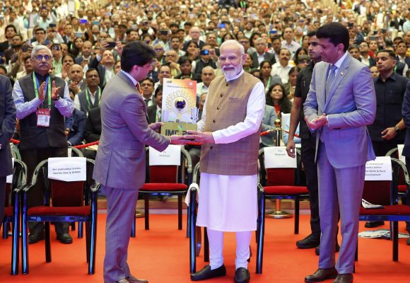 IMC 2025: Modi Urges Indian Tech Leaders to Scout Global Gaps and Make for the World from Bharat