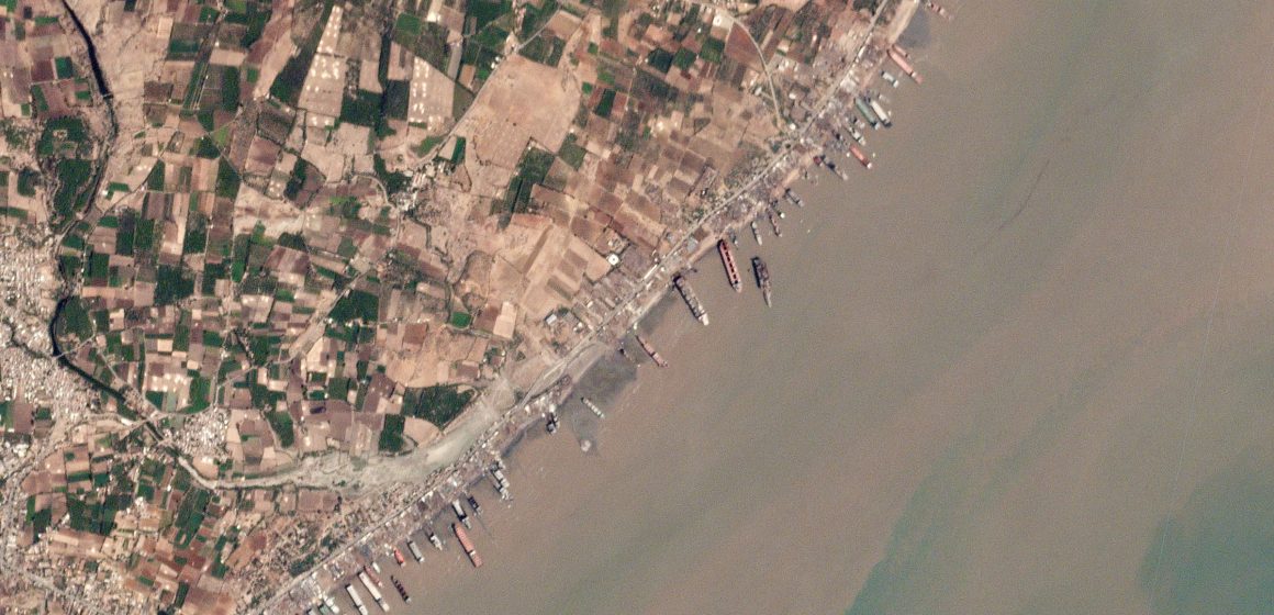 India Surges to Global Leadership in Ship Recycling with 35% Market Share