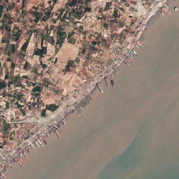 India Surges to Global Leadership in Ship Recycling with 35% Market Share