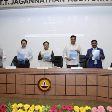 India Launches Maritime Hackathon at IIT-Madras to Power Port-Tech Startups Ahead of Maritime Week 2025
