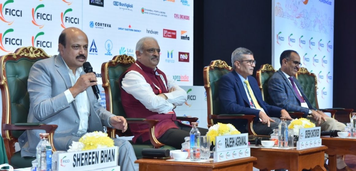 India Eyes US Trade Framework Deal by Year-End; FDI Strategy Expands Beyond Market Access India Eyes US Trade Framework Deal by Year-End; FDI Strategy Expands Beyond Market Access