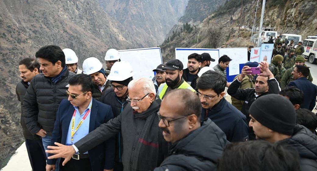 Power Minister Manohar Lal Reviews Strategic Hydropower Projects in J&K Power Minister Manohar Lal Reviews Strategic Hydropower Projects in J&K