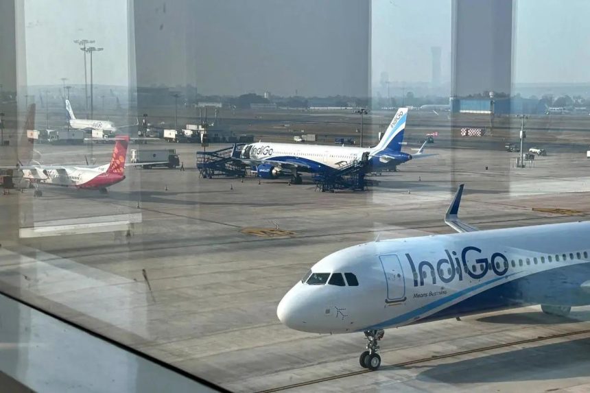 Civil Aviation Ministry Reviews Fog Readiness Ahead of Winter Aviation Season