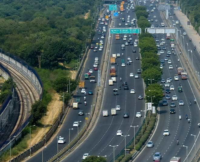 MoRTH Clears Path for E100 Flex-Fuel Vehicles as India Deepens Ethanol Push MoRTH Clears Path for E100 Flex-Fuel Vehicles as India Deepens Ethanol Push