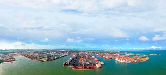Centre Clears ₹7.97 Billion Green Hydrogen Jetty at Paradip Port