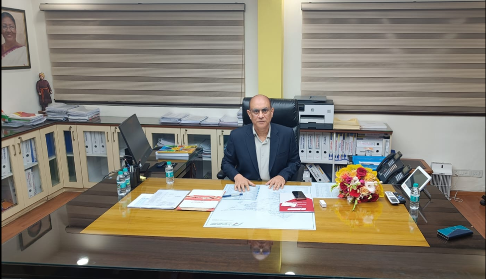 Saleem Ahmad Takes Charge as RVNL CMD, Steering Shift to All‑Infra Vision