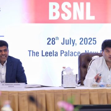 Scindia Urges BSNL Circle Chiefs to Adopt CEO Mindset to Drive Services