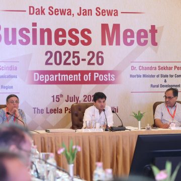 India Post to Grow Revenue by 30% in FY26 under Scindia’s Vision for Performance-Driven Public Service