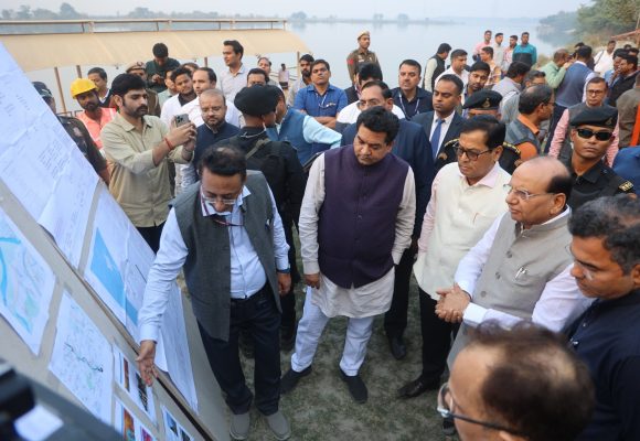 Green Ferry Infrastructure on Yamuna to Transform Delhi Cruises and Transport: Sonowal