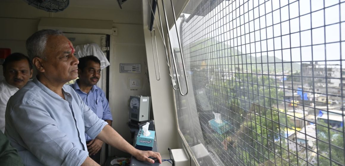 Rail Car Inspections Begin on Vaitarna-Kharbo Stretch; Western DFC Nears Completion