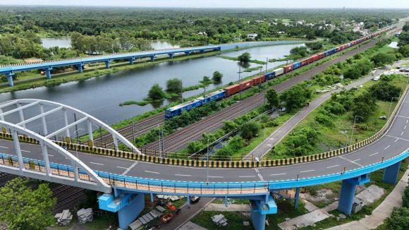 Why India’s Logistics Costs Will Not Fall Through Infrastructure Alone Why India’s Logistics Costs Will Not Fall Through Infrastructure Alone